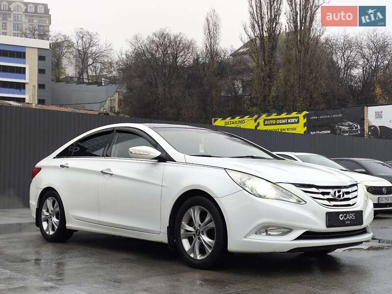 Седан Hyundai Sonata 2010 в Киеве