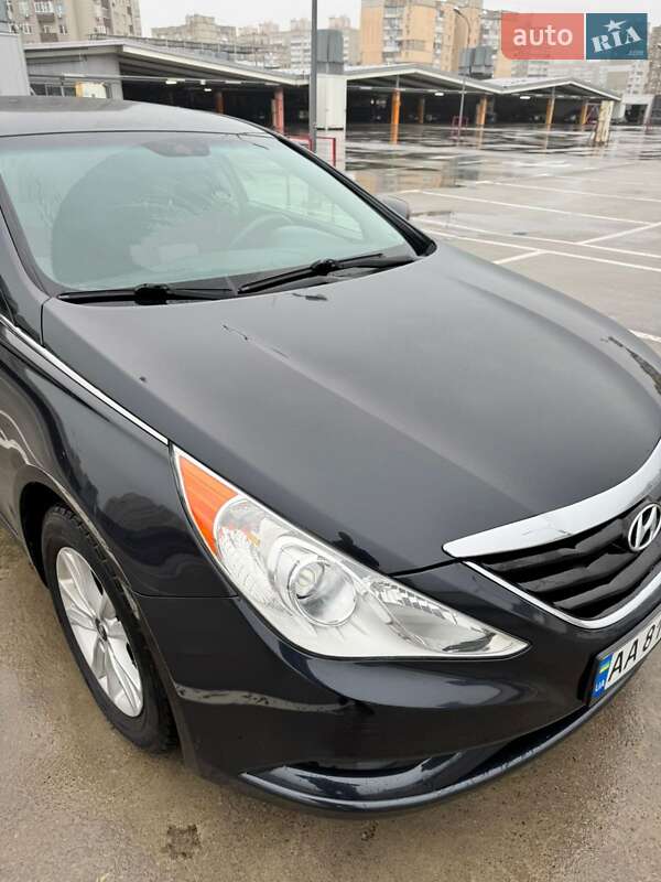 Седан Hyundai Sonata 2013 в Киеве фото 2 Седан Hyundai Sonata 2013 в Киеве