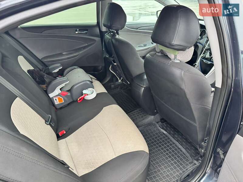 Седан Hyundai Sonata 2013 в Киеве фото 25 Седан Hyundai Sonata 2013 в Киеве