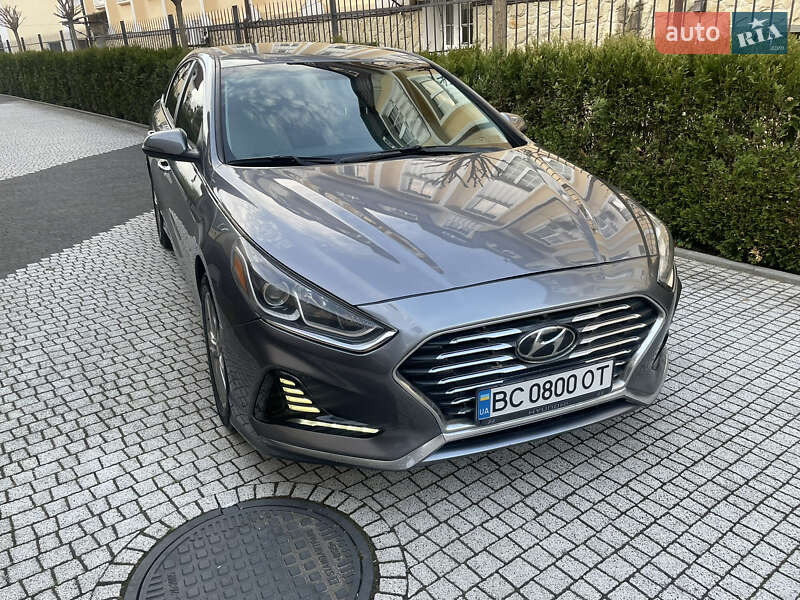Седан Hyundai Sonata 2018 в Львове