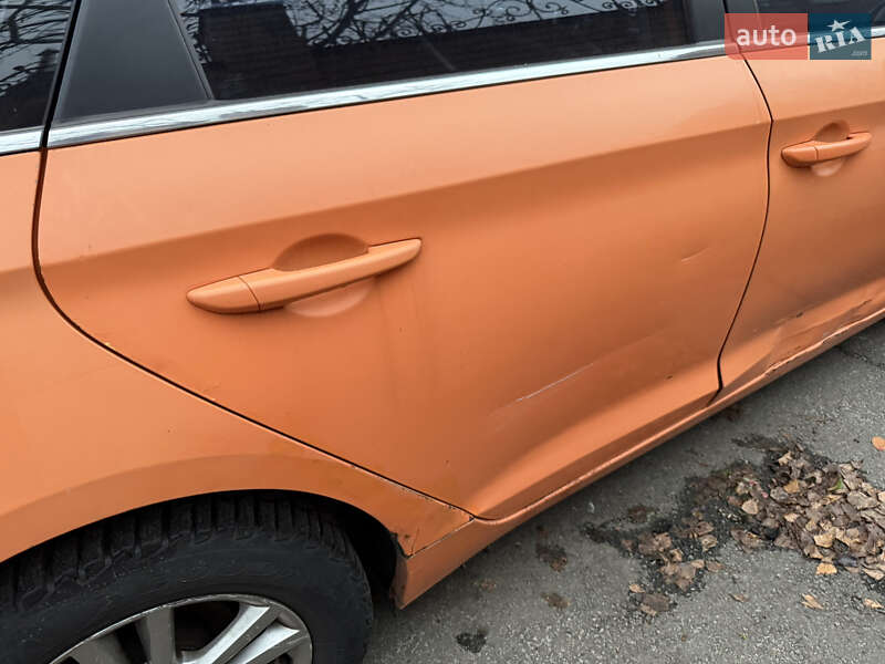 Седан Hyundai Sonata 2016 в Киеве