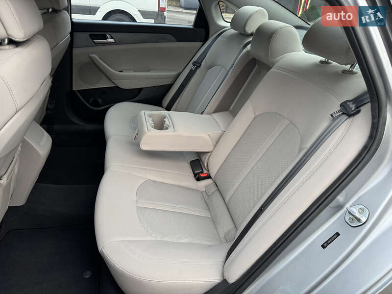 Седан Hyundai Sonata 2016 в Киеве фото 23 Седан Hyundai Sonata 2016 в Киеве