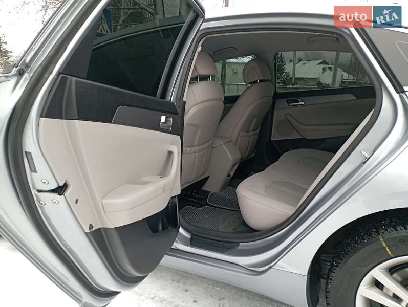 Седан Hyundai Sonata 2014 в Виннице