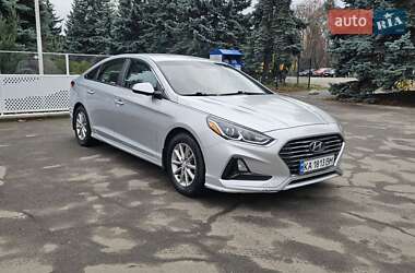 Седан Hyundai Sonata 2018 в Киеве