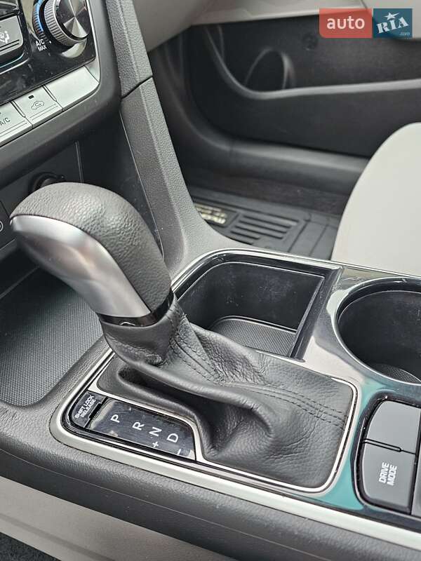 Седан Hyundai Sonata 2018 в Києві