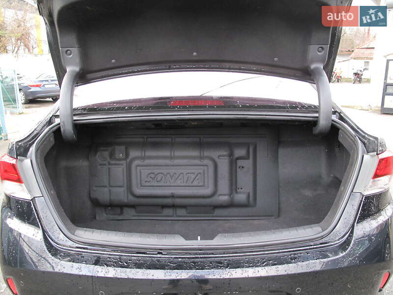 Седан Hyundai Sonata 2017 в Києві
