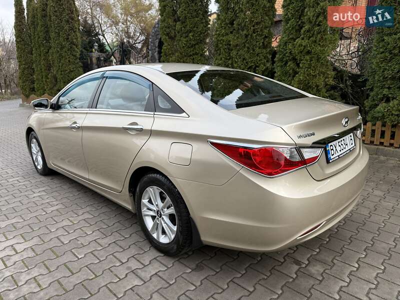 Седан Hyundai Sonata 2010 в Хмельницком