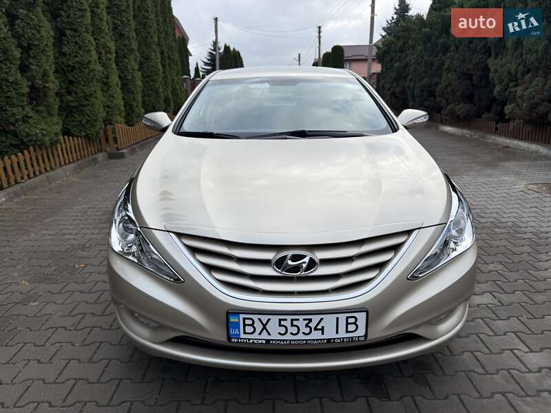Седан Hyundai Sonata 2010 в Хмельницком