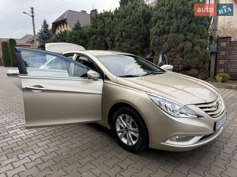 Седан Hyundai Sonata 2010 в Хмельницком