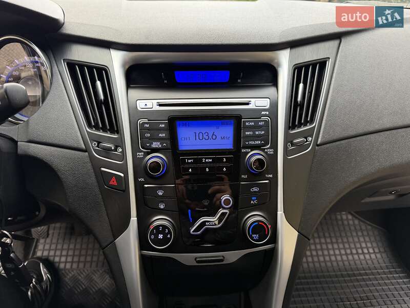 Седан Hyundai Sonata 2010 в Хмельницком