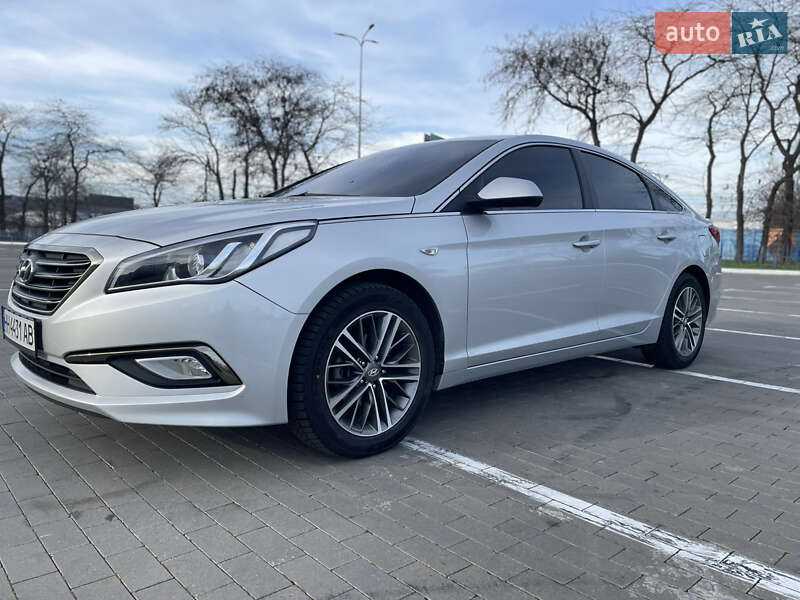 Седан Hyundai Sonata 2016 в Одессе