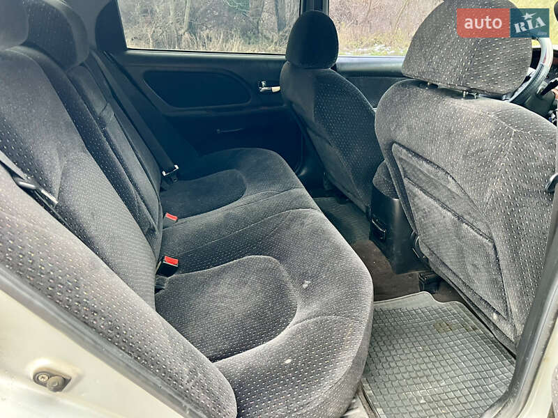 Седан Hyundai Sonata 2002 в Львове