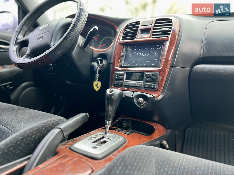 Седан Hyundai Sonata 2002 в Львове