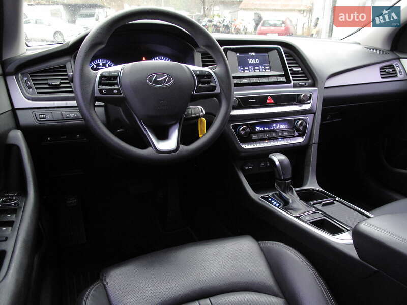 Седан Hyundai Sonata 2018 в Киеве