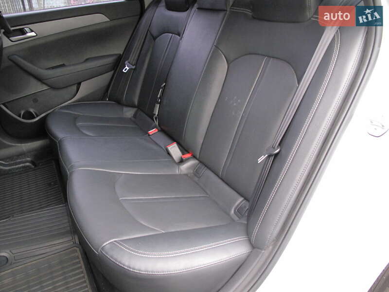 Седан Hyundai Sonata 2018 в Киеве