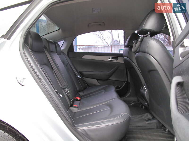 Седан Hyundai Sonata 2018 в Киеве