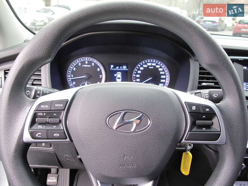 Седан Hyundai Sonata 2018 в Киеве