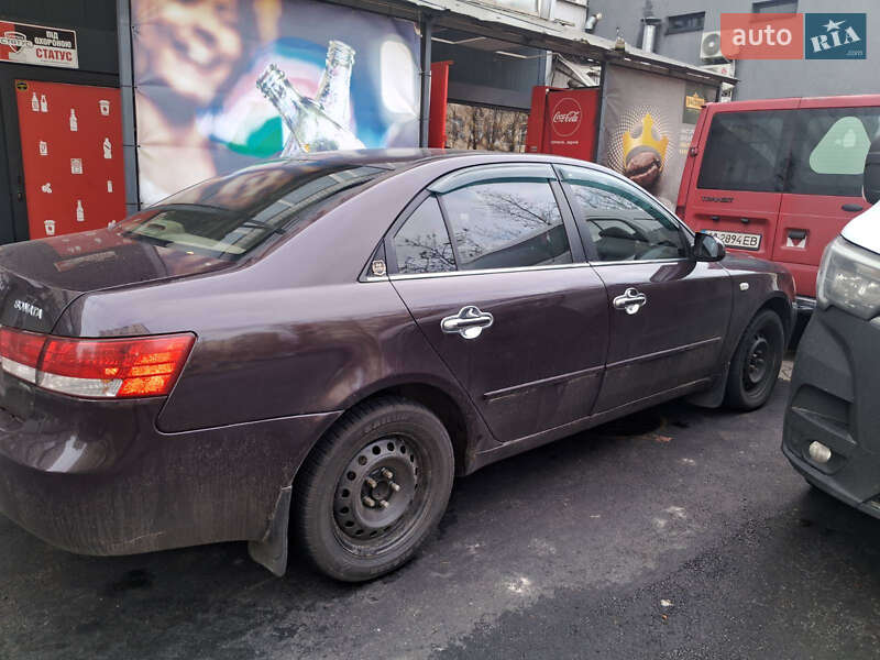 Седан Hyundai Sonata 2006 в Киеве