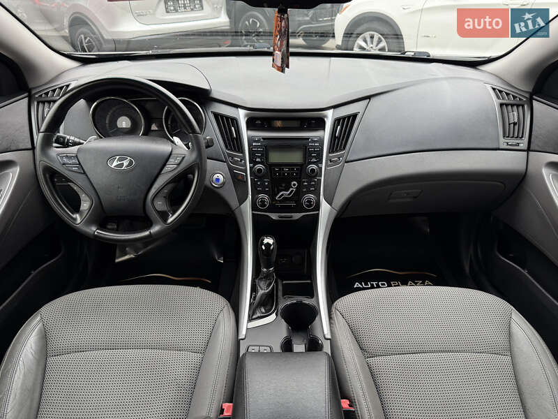 Седан Hyundai Sonata 2012 в Одессе фото 36 Седан Hyundai Sonata 2012 в Одессе
