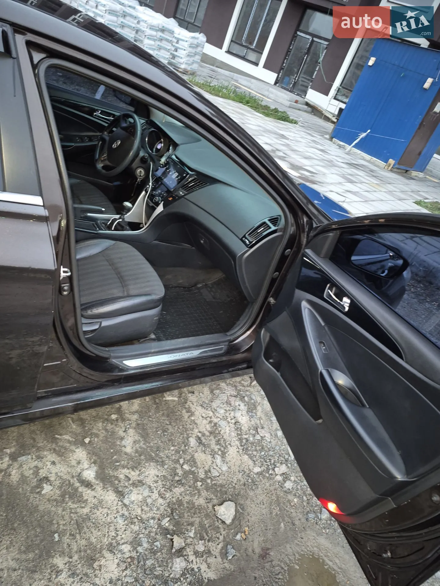 2010 Hyundai Sonata - мініатюра 11