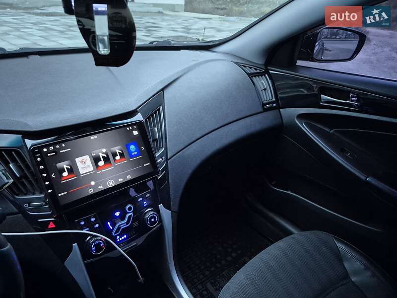 Седан Hyundai Sonata 2010 в Киеве