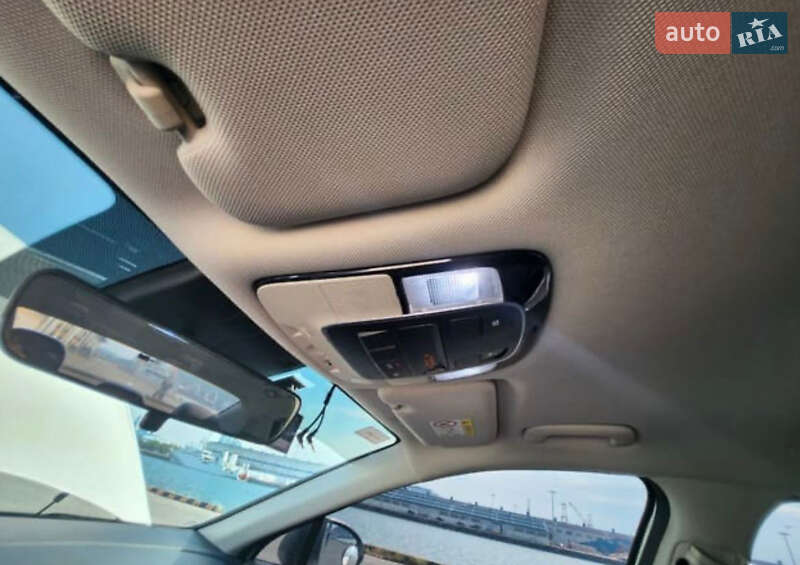 Седан Hyundai Sonata 2022 в Киеве