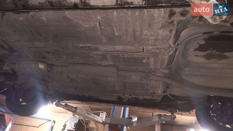 Седан Hyundai Sonata 2004 в Киеве