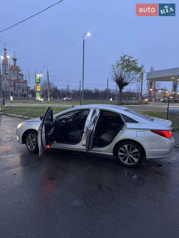 Седан Hyundai Sonata 2014 в Кременчуге фото 10 Седан Hyundai Sonata 2014 в Кременчуге