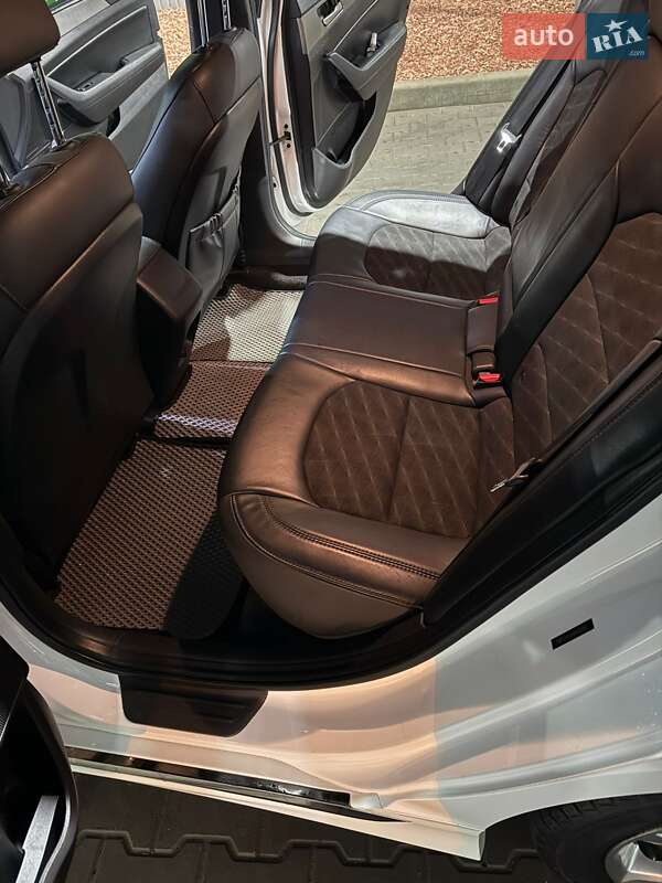 Седан Hyundai Sonata 2017 в Луцке