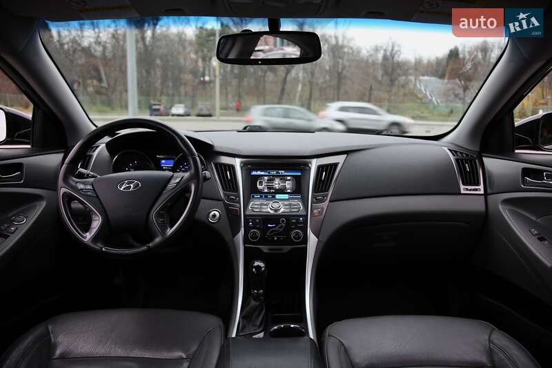 Седан Hyundai Sonata 2012 в Харькове