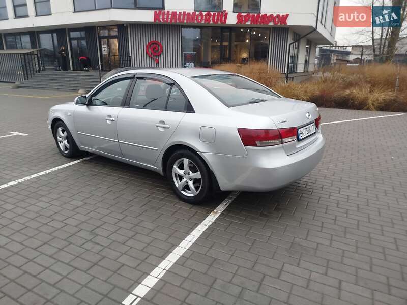 Седан Hyundai Sonata 2008 в Хмельницком