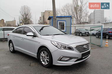 Седан Hyundai Sonata 2017 в Києві