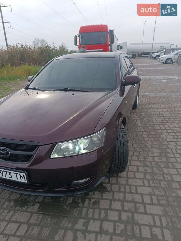 Седан Hyundai Sonata 2007 в Березівці