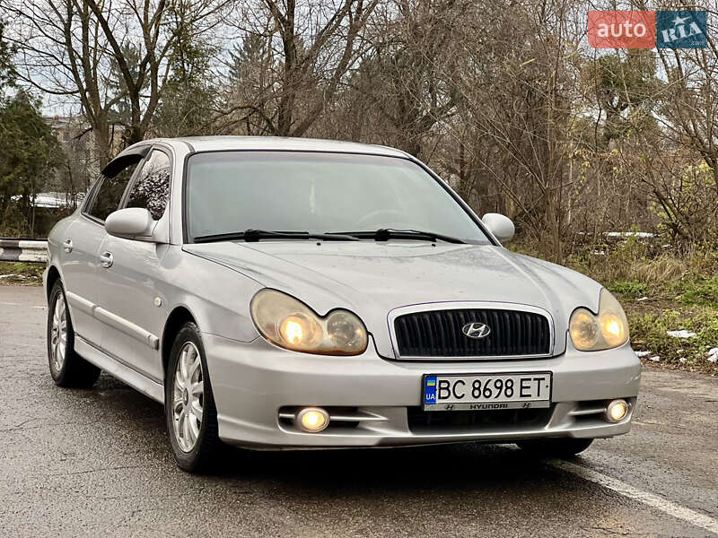 Седан Hyundai Sonata 2002 в Львові