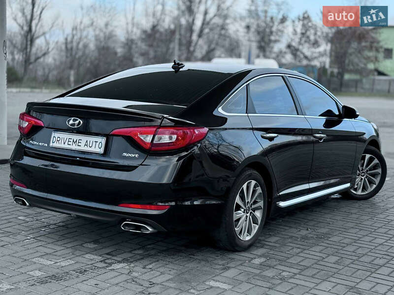 Седан Hyundai Sonata 2015 в Днепре