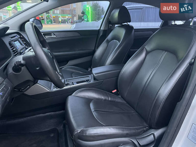 Седан Hyundai Sonata 2015 в Киеве