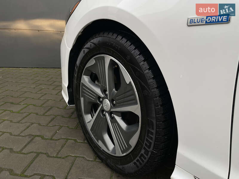 Седан Hyundai Sonata 2018 в Одесі