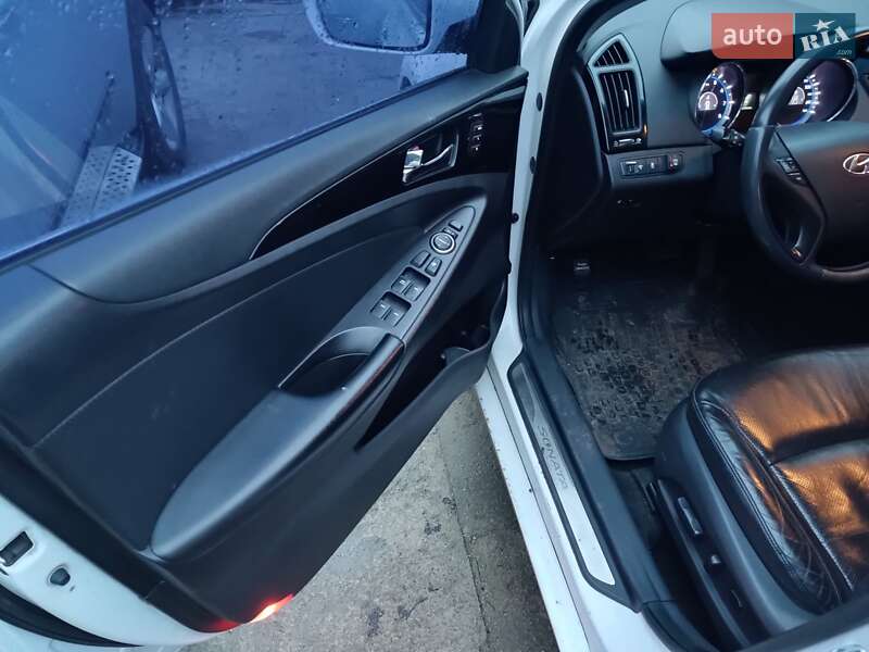 Седан Hyundai Sonata 2010 в Кропивницком фото 13 Седан Hyundai Sonata 2010 в Кропивницком