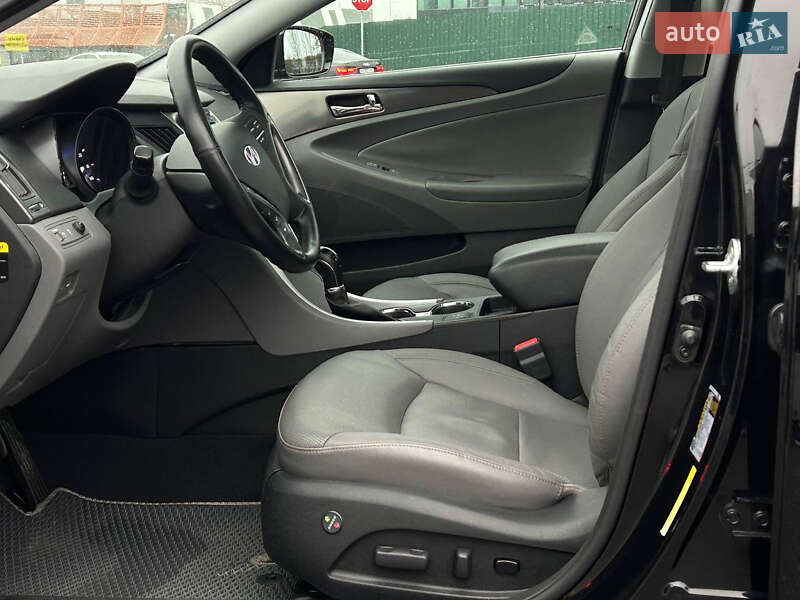 Седан Hyundai Sonata 2014 в Києві