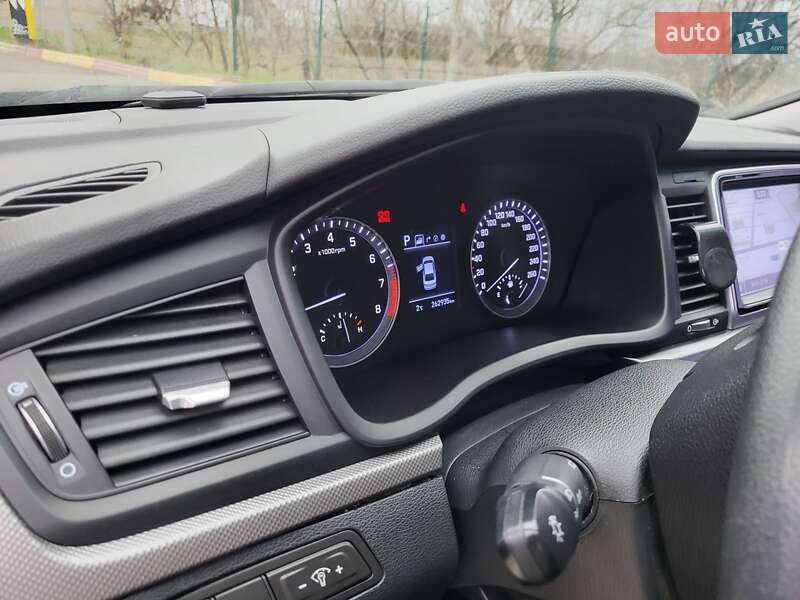 Седан Hyundai Sonata 2018 в Києві