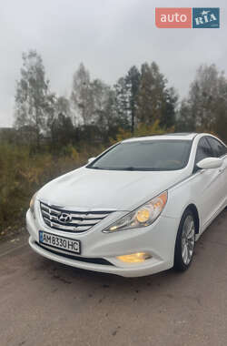 Седан Hyundai Sonata 2013 в Олевську