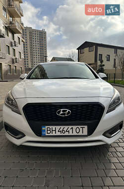 Седан Hyundai Sonata 2016 в Одессе