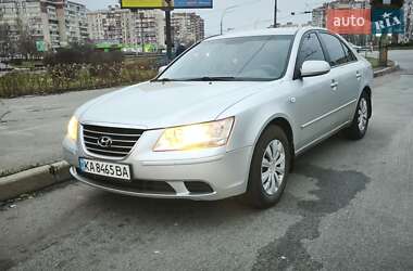 Седан Hyundai Sonata 2009 в Киеве