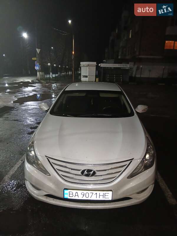 Hyundai Sonata 2010 Hyundai Sonata 2010
