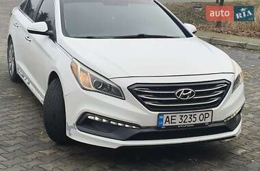 Седан Hyundai Sonata 2014 в Павлограді