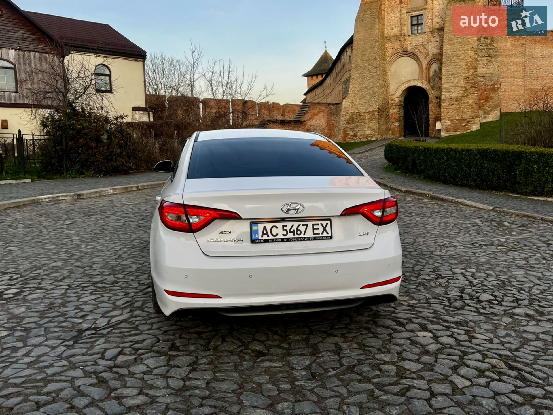 2016 Hyundai Sonata - мініатюра 8