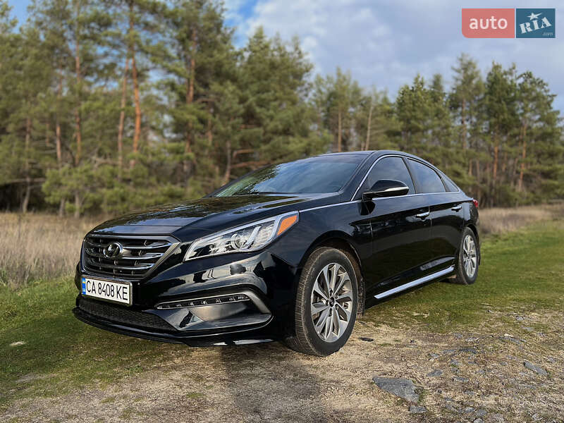 Седан Hyundai Sonata 2016 в Звенигородці