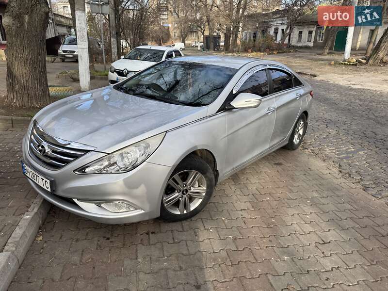 Седан Hyundai Sonata 2013 в Одесі