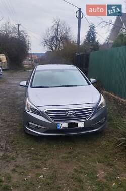 Седан Hyundai Sonata 2016 в Ужгороде