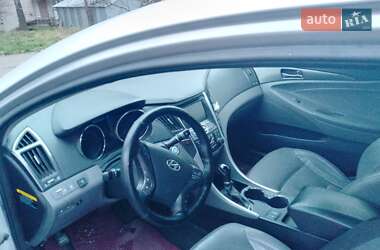 Седан Hyundai Sonata 2012 в Буче